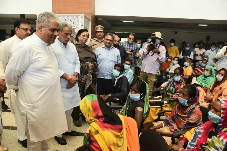 Health and Nutrition Check-up Camp organised for female Brick Kiln Workers and other Industrial Workers on the occasion of International Labour Day, at ESIC Medical College and Hospital, Faridabad on 01.05.2022.