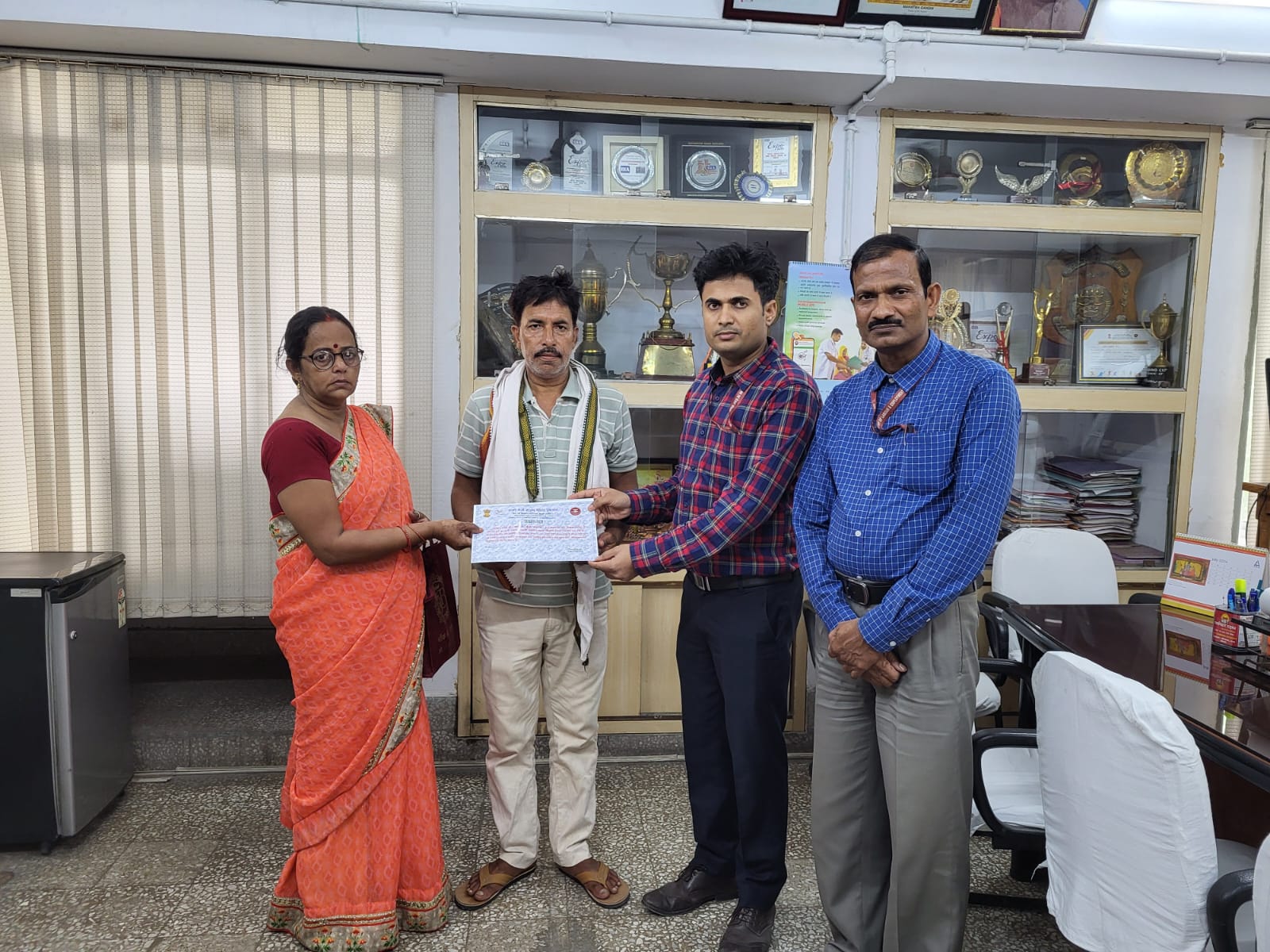 कर्मचारी राज्य बीमा निगम द्वारा आश्रित हितलाभ का भुगतान