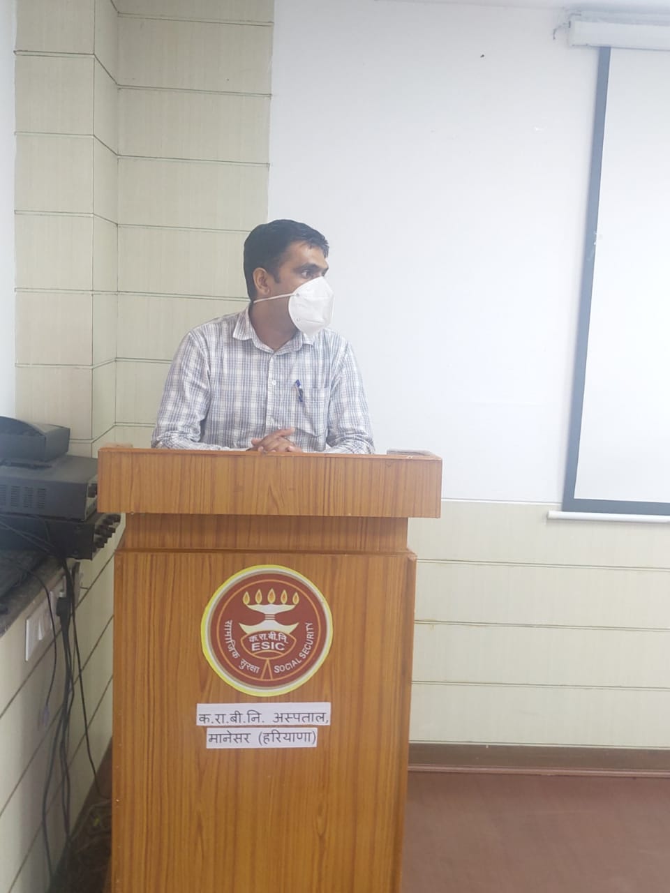 कर्मचारी राज्य बीमा निगम अस्पताल मानेसर में दिनांक 09.09.2021 को हिंदी राजभाषा पखवाड़ा 2021 के अंतर्गत हिंदी वाक् प्रतियोगिता का आयोजन किया गया l