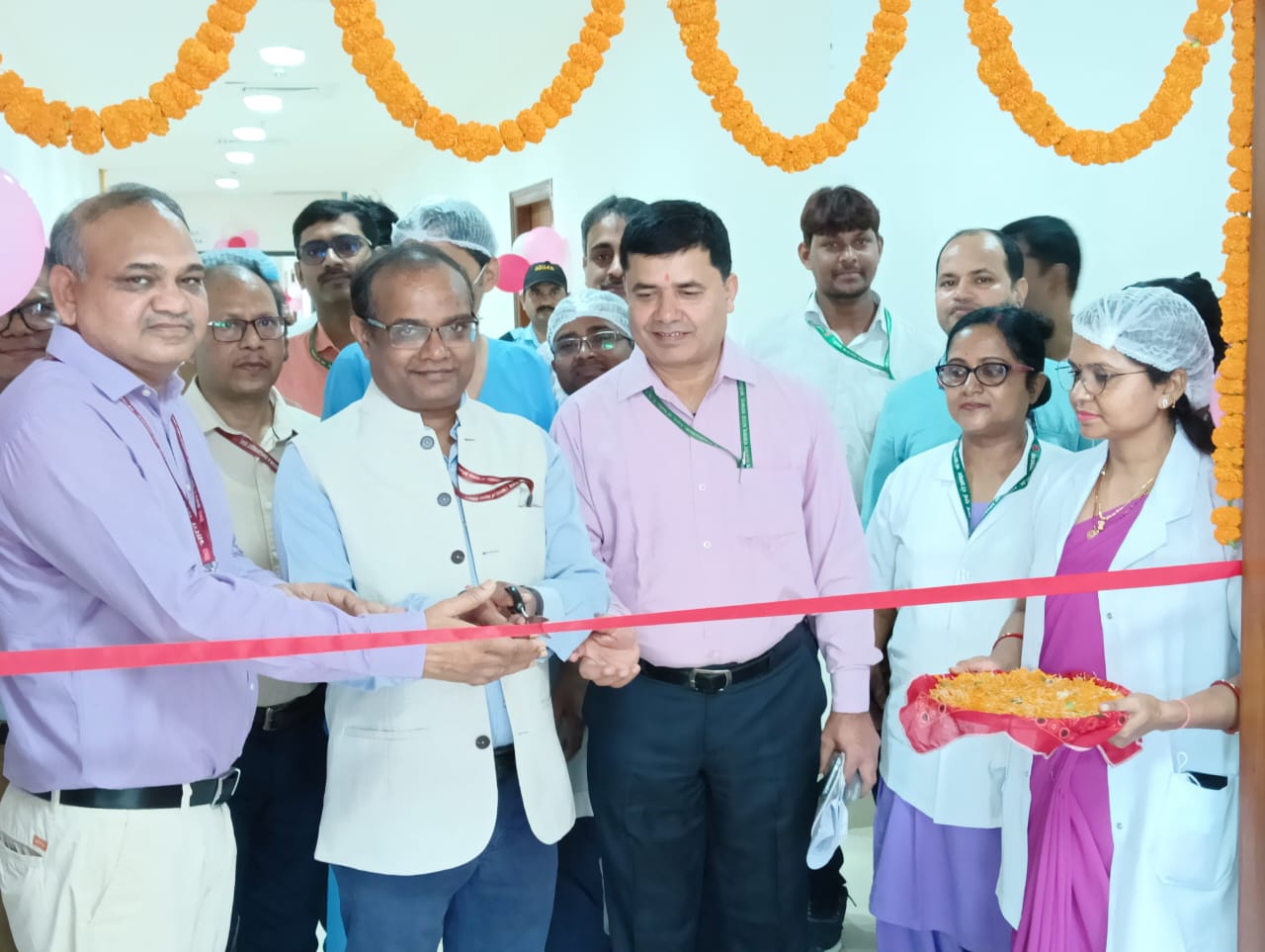 कर्मचारी राज्य बीमा निगम आदर्श अस्पताल फुलवारी शरीफ पटना के नये भवन में दिनांक 10-10-2023 को ऑपरेशन थियेटर का शुभारंभ श्री मनोज कुमार सिंह, मुख्य सतर्कता अधिकारी के द्वारा किया गया ।