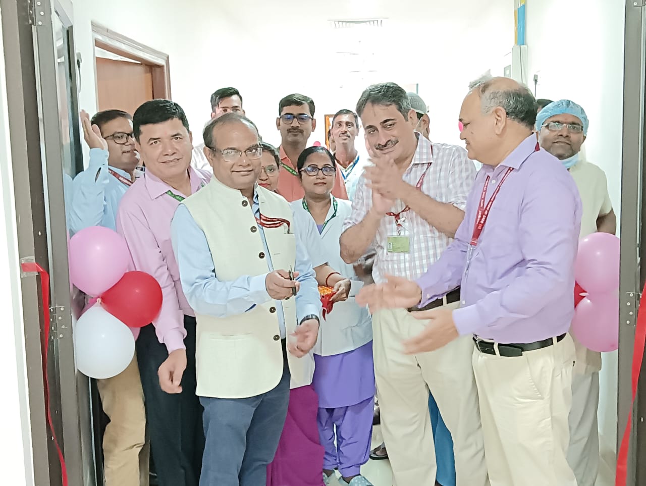 कर्मचारी राज्य बीमा निगम आदर्श अस्पताल फुलवारी शरीफ पटना के नये भवन में दिनांक 10-10-2023 को ऑपरेशन थियेटर का शुभारंभ श्री मनोज कुमार सिंह, मुख्य सतर्कता अधिकारी के द्वारा किया गया ।