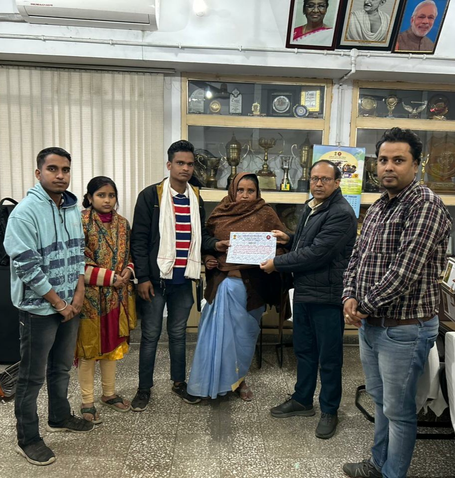 कर्मचारी राज्य बीमा निगम द्वारा आश्रित हितलाभ का भुगतान