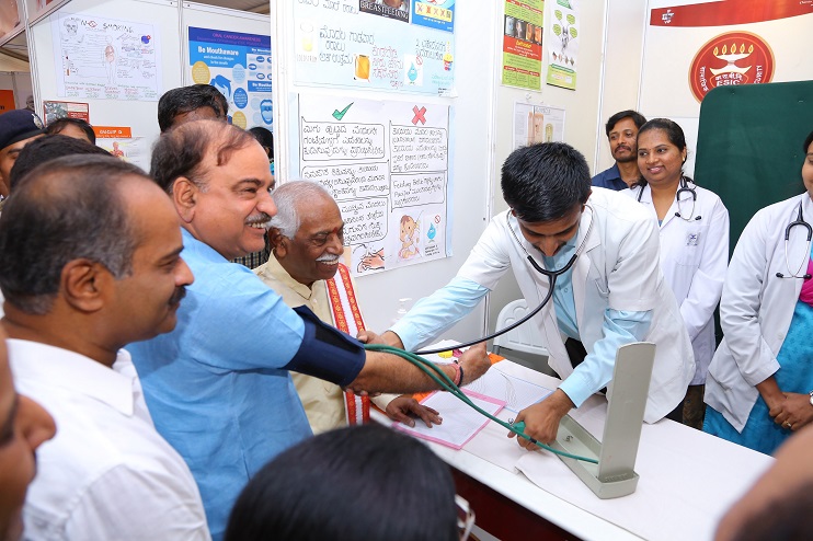 Inauguration of ESIC Nursing College & Auditorium, Indiranagar, Bengaluru and 3 years achievements/initiatives of the Govt. (Labour Ministry) on 16.05.2017