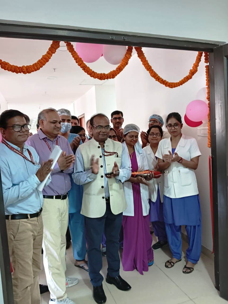 कर्मचारी राज्य बीमा निगम आदर्श अस्पताल फुलवारी शरीफ पटना के नये भवन में दिनांक 10-10-2023 को ऑपरेशन थियेटर का शुभारंभ श्री मनोज कुमार सिंह, मुख्य सतर्कता अधिकारी के द्वारा किया गया ।