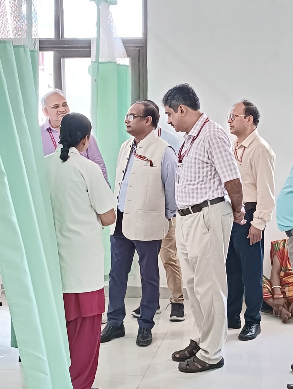 कर्मचारी राज्य बीमा निगम आदर्श अस्पताल फुलवारी शरीफ पटना के नये भवन में दिनांक 10-10-2023 को ऑपरेशन थियेटर का शुभारंभ श्री मनोज कुमार सिंह, मुख्य सतर्कता अधिकारी के द्वारा किया गया ।