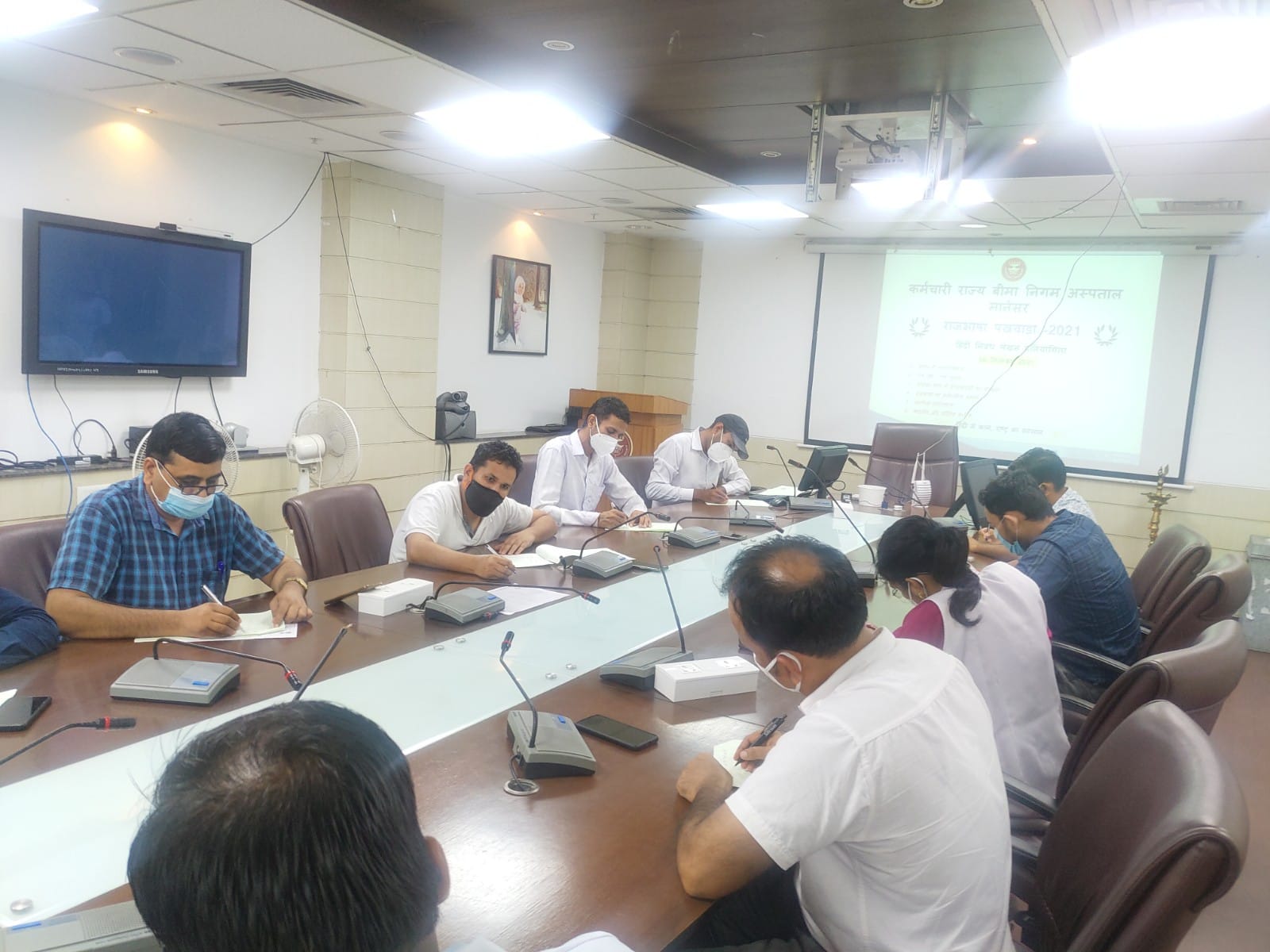 राज भाषा पखवाड़ा-2021 हिंदी निबंध लेखन प्रतियोगिता कर्मचारी राज्य बीमा निगम अस्पताल मानेसर में दिनांक 06.09.2021 को आयोजित की गयी